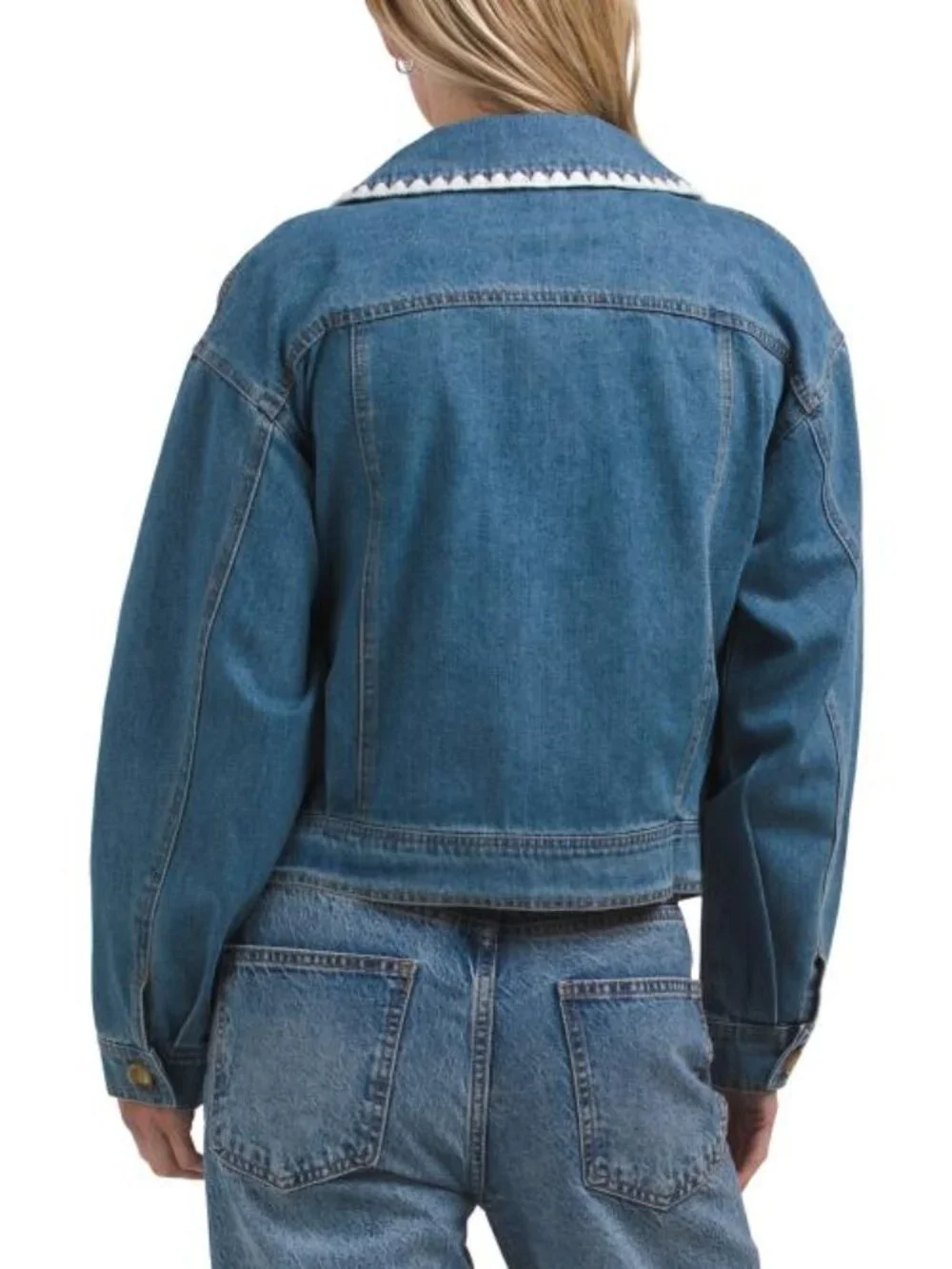 CUPCAKES & CASHMERE Whipstitch Denim Jacket
